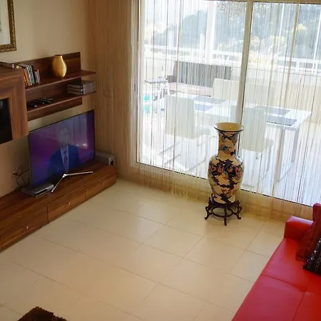La Bohemia Hills Apartment